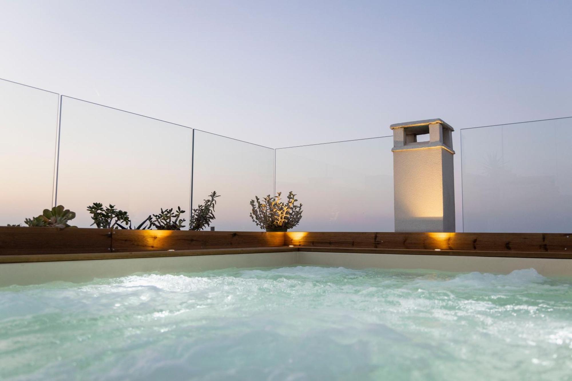 Porta Vetere - Boutique Rooms Trani Esterno foto